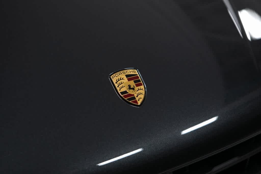 Thumbnail: 2025 Porsche Macan - 19