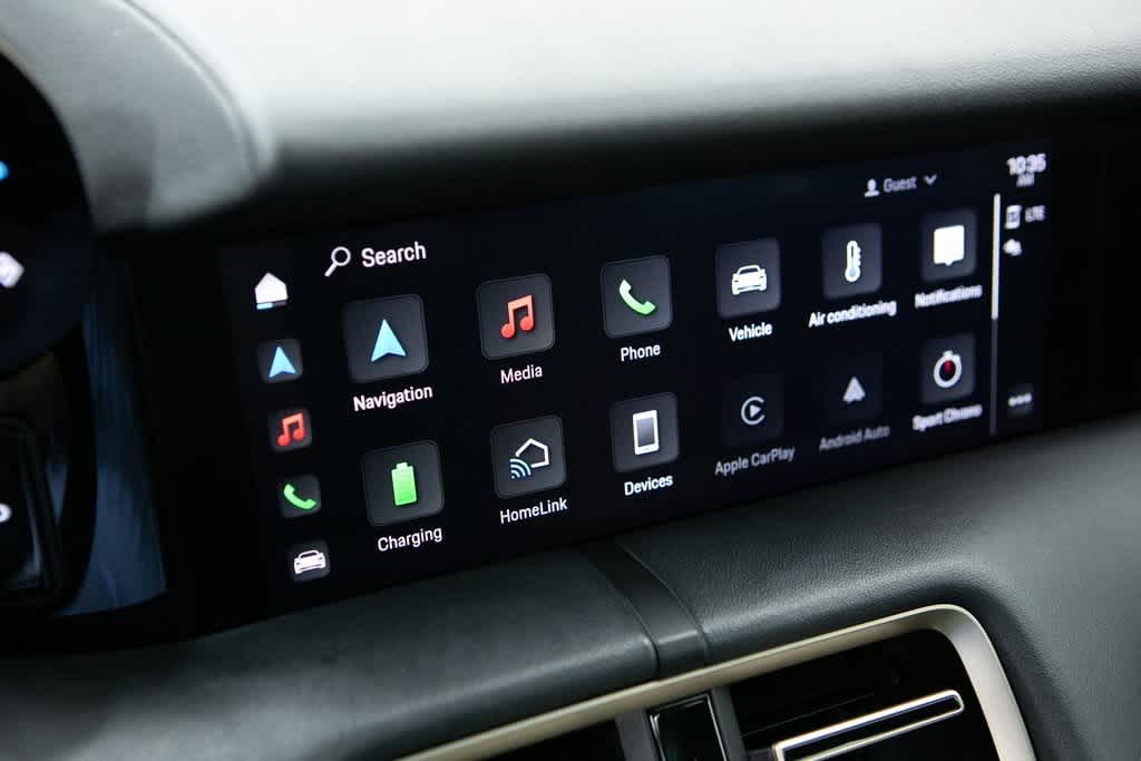 Thumbnail: 2022 Porsche Taycan - 15