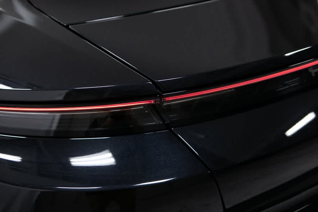 Thumbnail: 2022 Porsche Taycan - 38