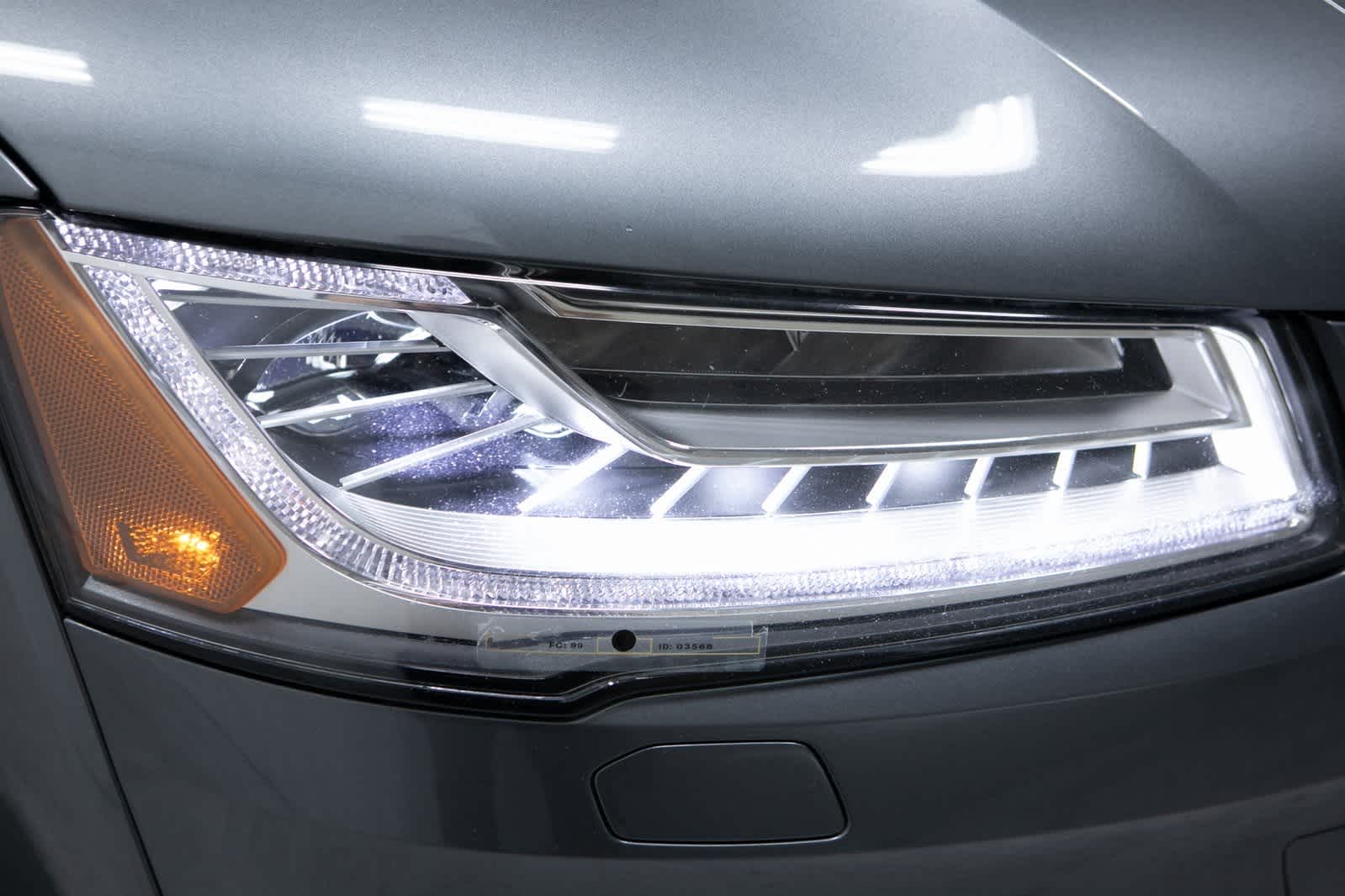 Thumbnail: 2017 Audi A8 - 31