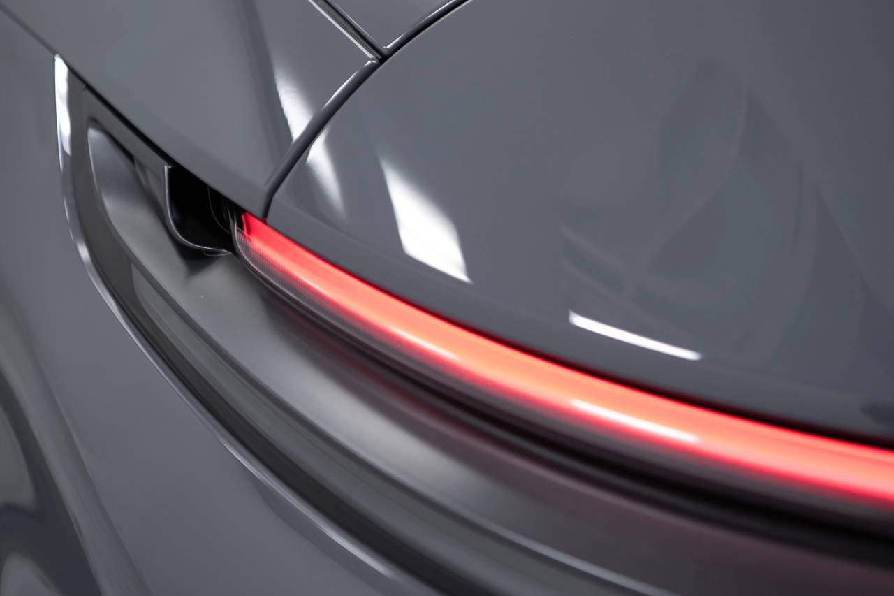 Thumbnail: 2026 Porsche 911 - 16