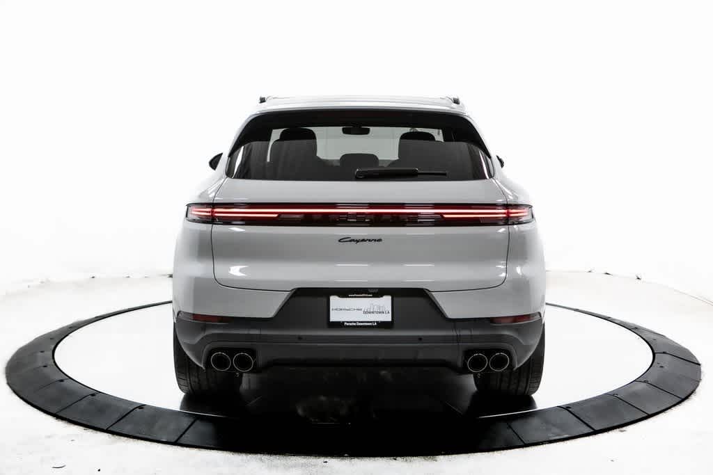 Thumbnail: 2025 Porsche Cayenne - 6
