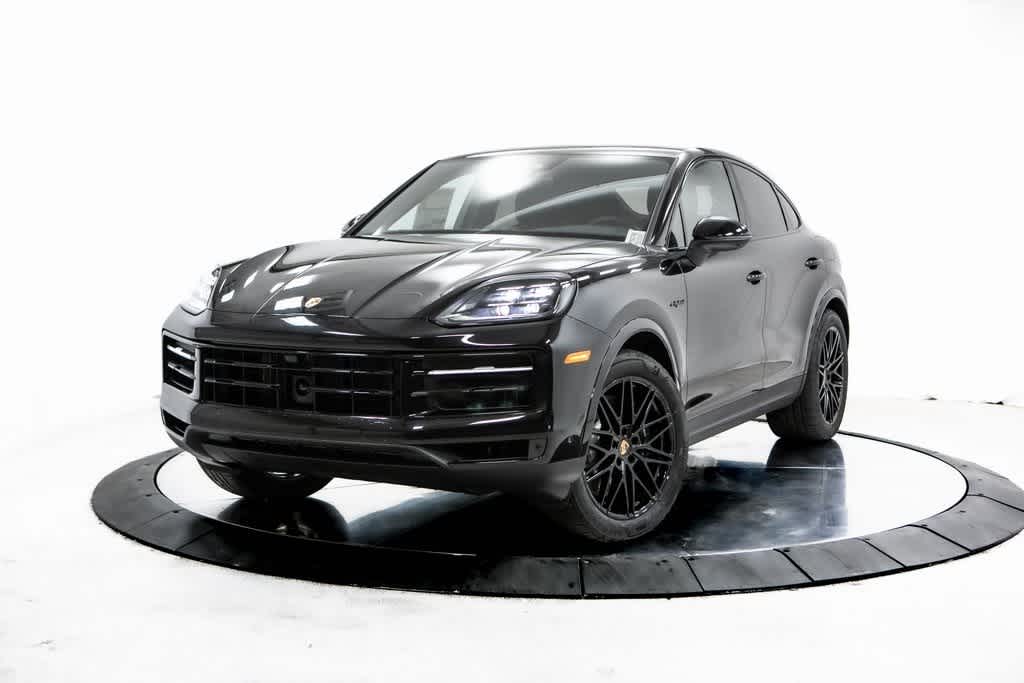 Thumbnail: 2025 Porsche  - 1