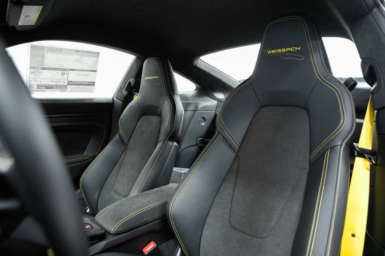 Thumbnail: 2026 Porsche 911 - 5