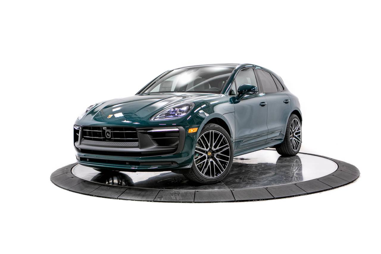 Thumbnail: 2026 Porsche Macan - 1