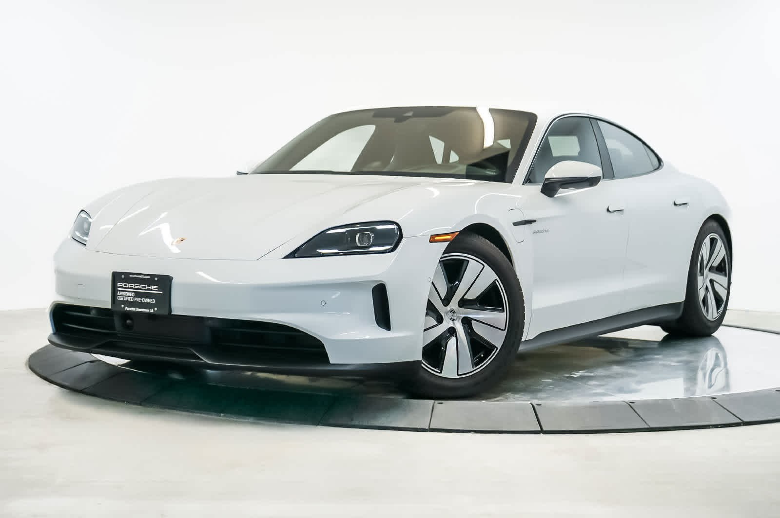 2026 Porsche Taycan
