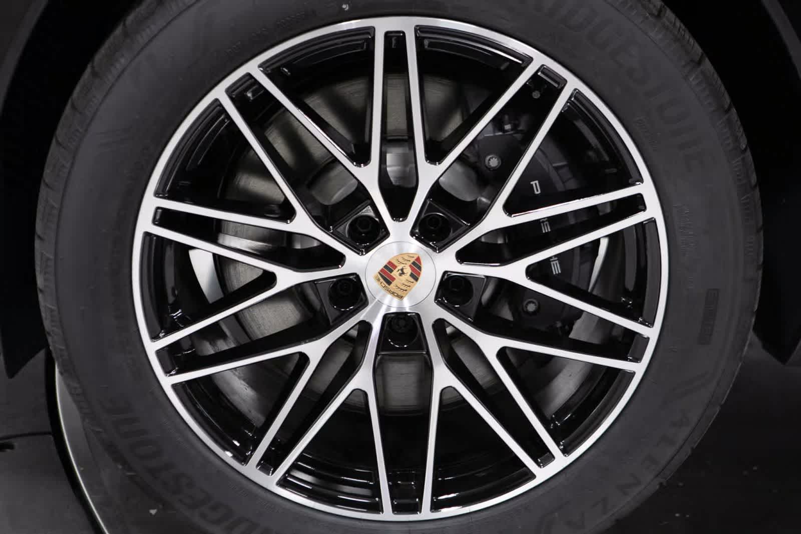 Thumbnail: 2025 Porsche Cayenne - 11