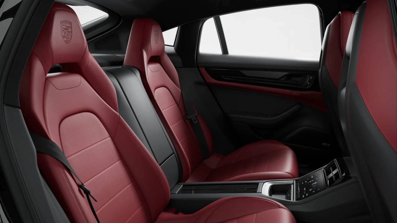 Thumbnail: 2025 Porsche Panamera - 11