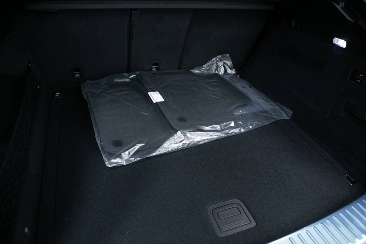 Thumbnail: 2026 Porsche  - 40