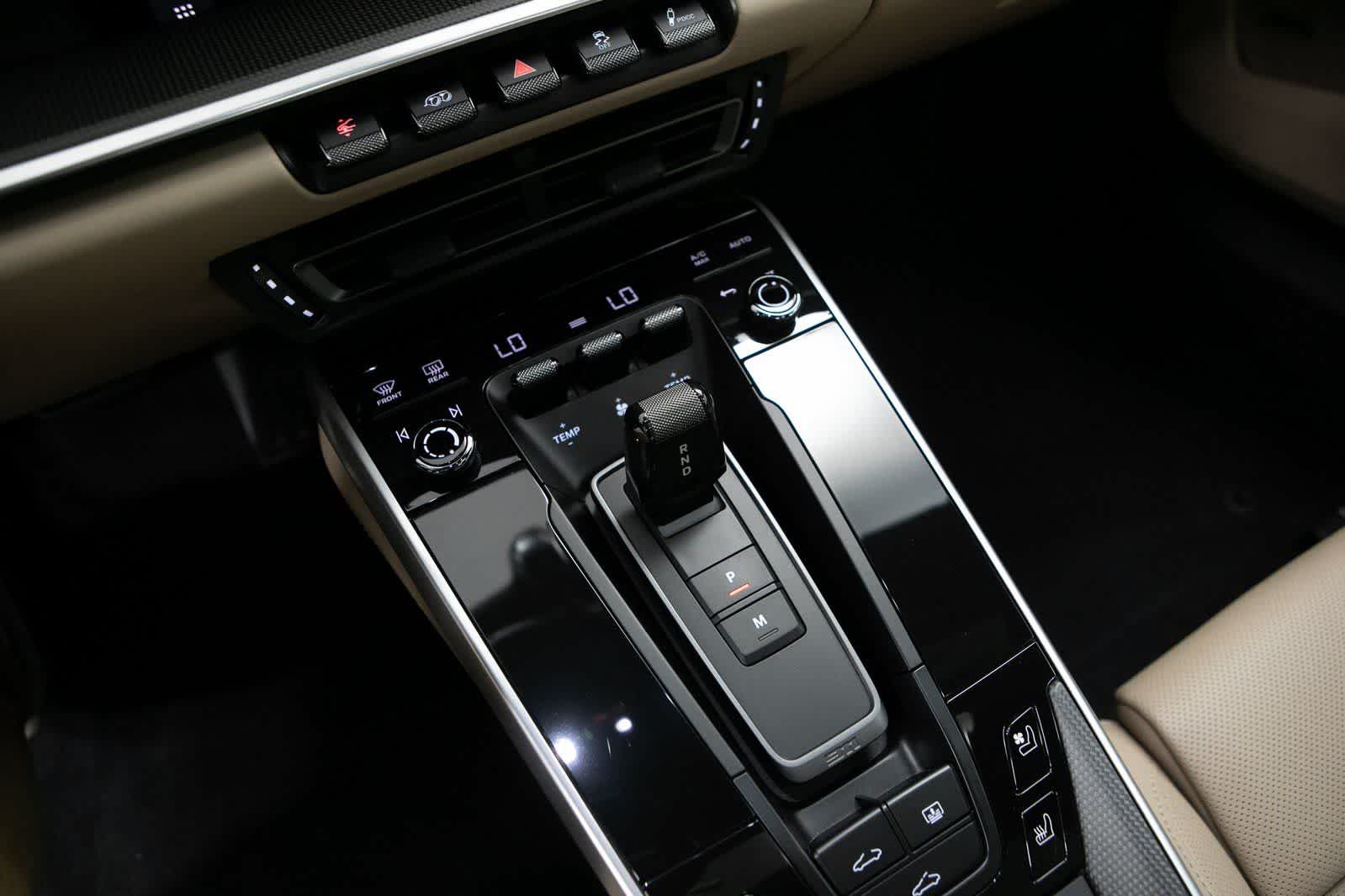 Thumbnail: 2021 Porsche 911 - 22