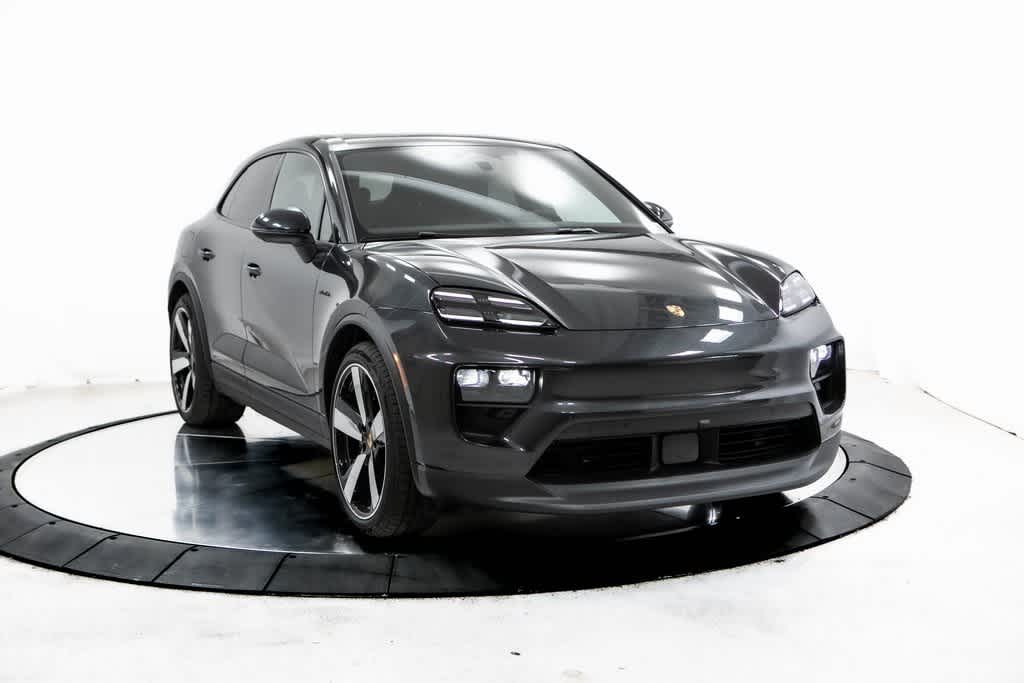 Thumbnail: 2025 Porsche Macan - 9