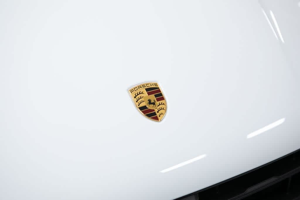 Thumbnail: 2025 Porsche Macan - 20