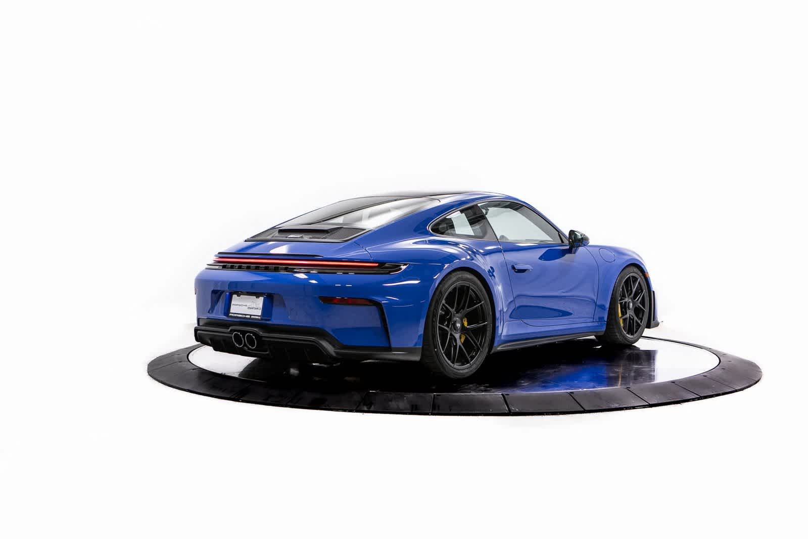 Thumbnail: 2025 Porsche 911 - 7