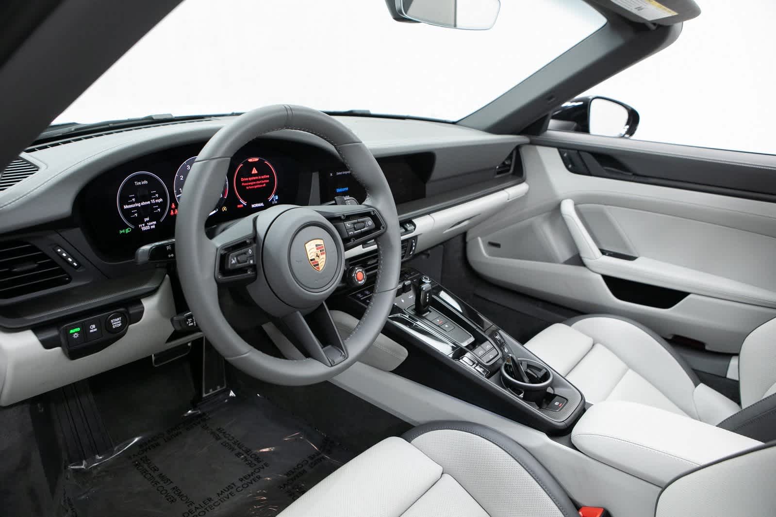 Thumbnail: 2025 Porsche 911 - 4