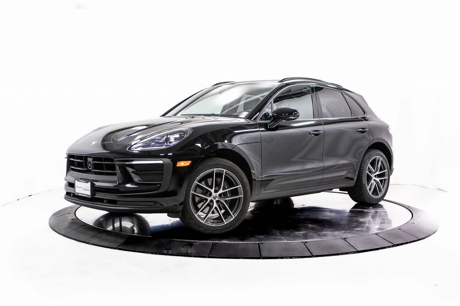 2024 Porsche Macan Base