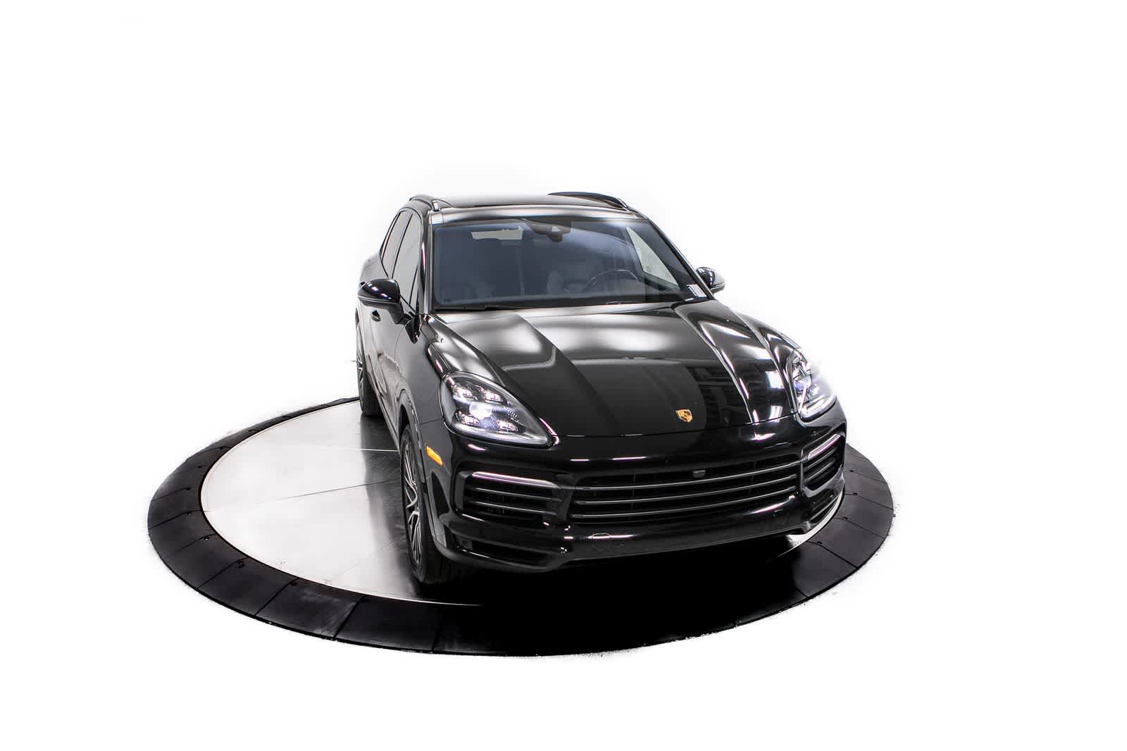 Thumbnail: 2023 Porsche Cayenne - 22