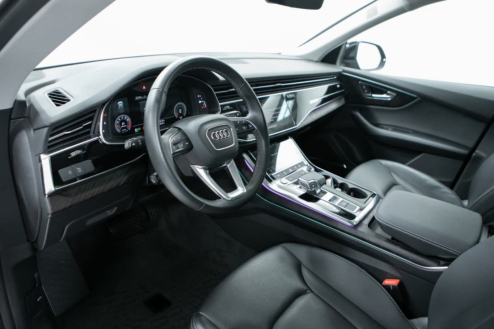 Thumbnail: 2022 Audi Q8 - 4