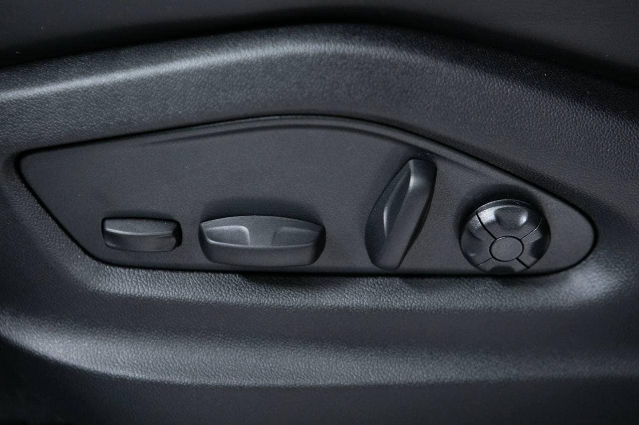 Thumbnail: 2026 Porsche  - 24