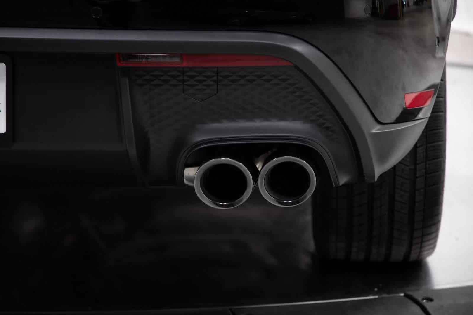 Thumbnail: 2025 Porsche Macan - 37