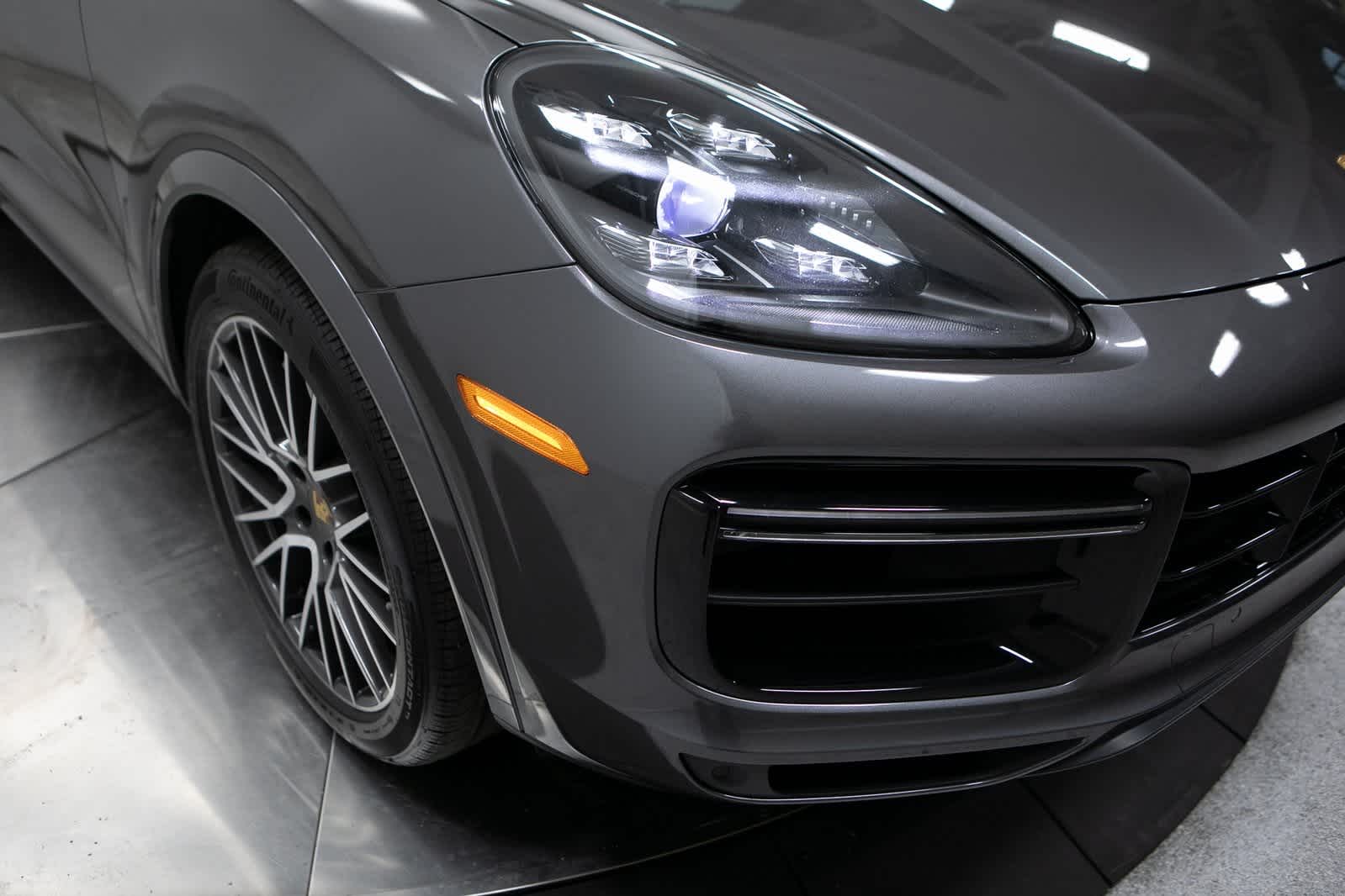 Thumbnail: 2022 Porsche Cayenne - 12