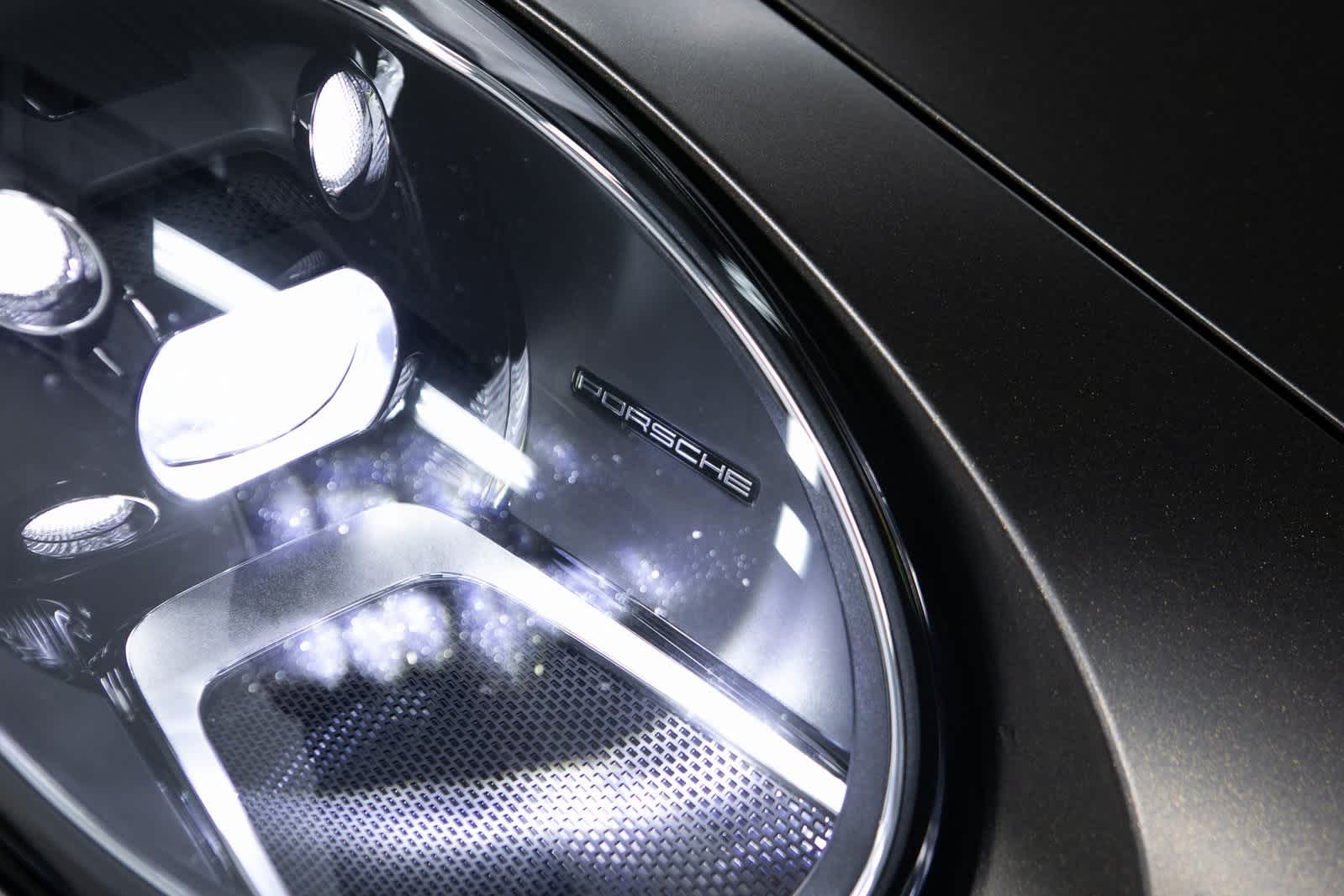 Thumbnail: 2022 Porsche 911 - 31