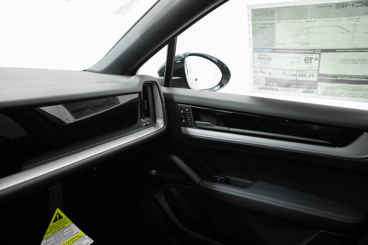 Thumbnail: 2026 Porsche  - 34