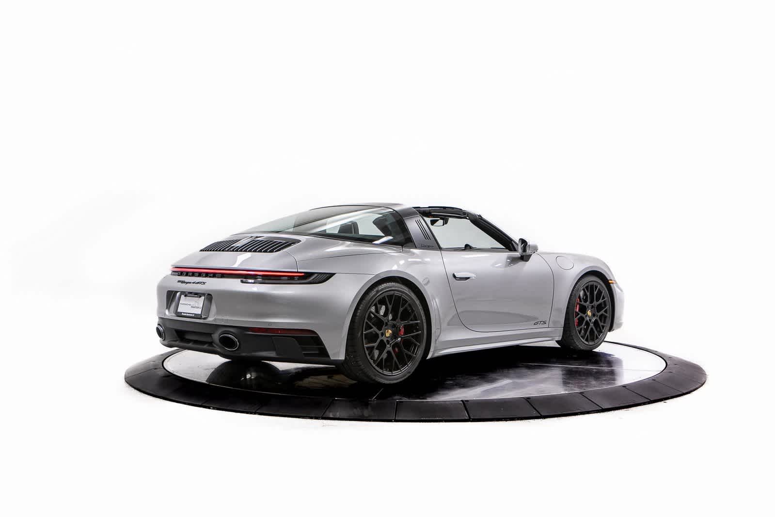 Thumbnail: 2024 Porsche 911 - 7