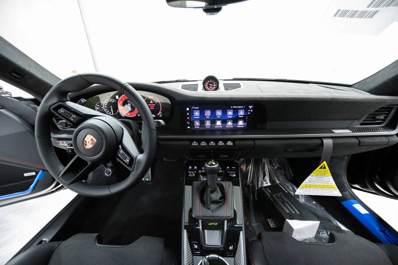 Thumbnail: 2026 Porsche 911 - 20