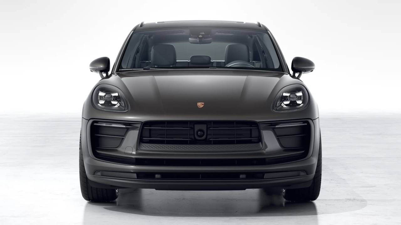 Thumbnail: 2026 Porsche Macan - 9