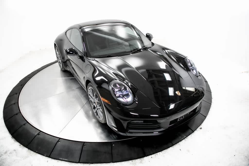 Thumbnail: 2025 Porsche 911 - 36