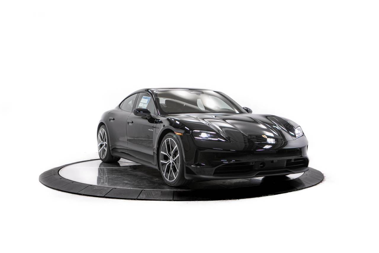 Thumbnail: 2026 Porsche Taycan - 9