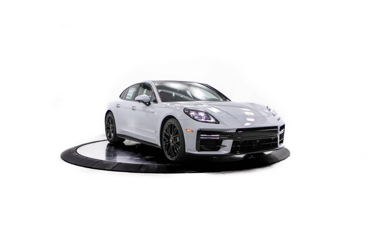 Thumbnail: 2026 Porsche Panamera - 9
