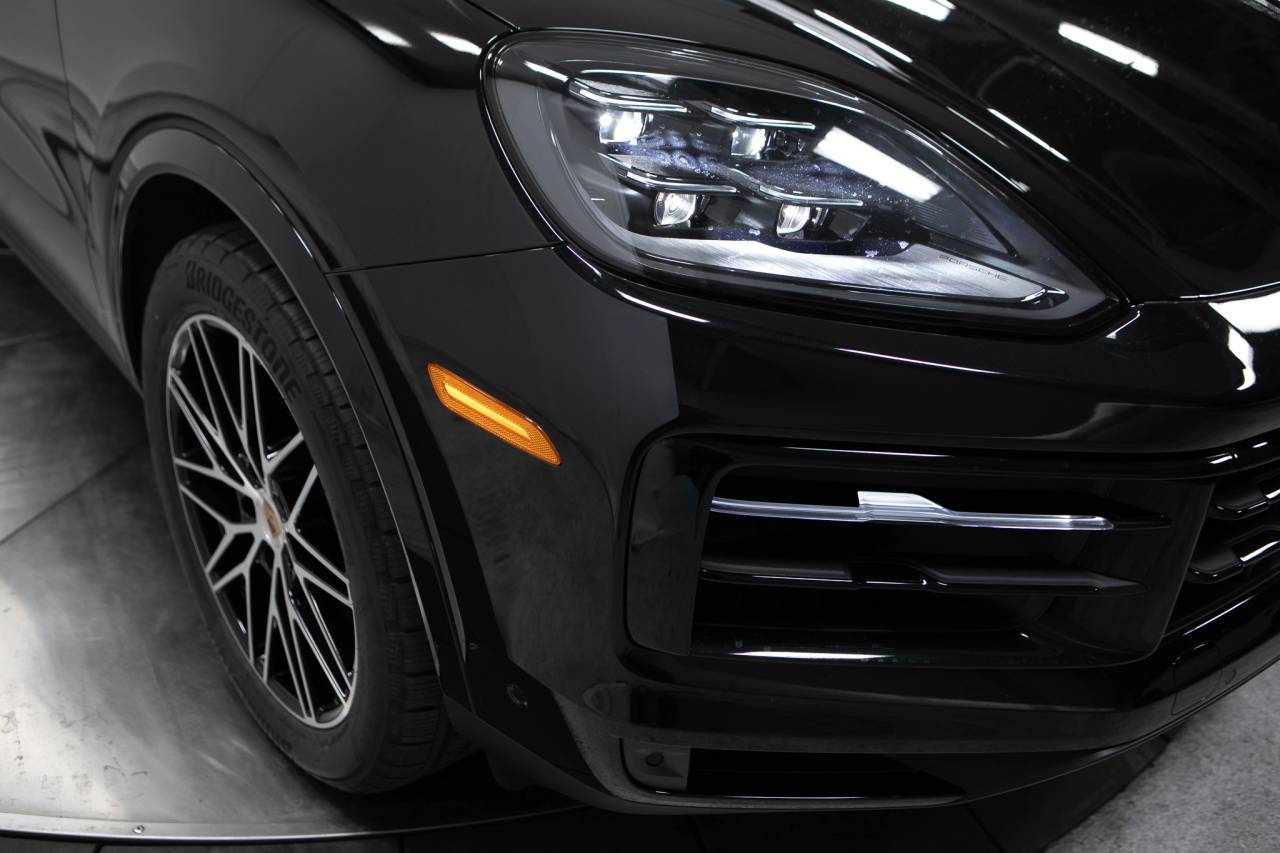 Thumbnail: 2026 Porsche  - 12