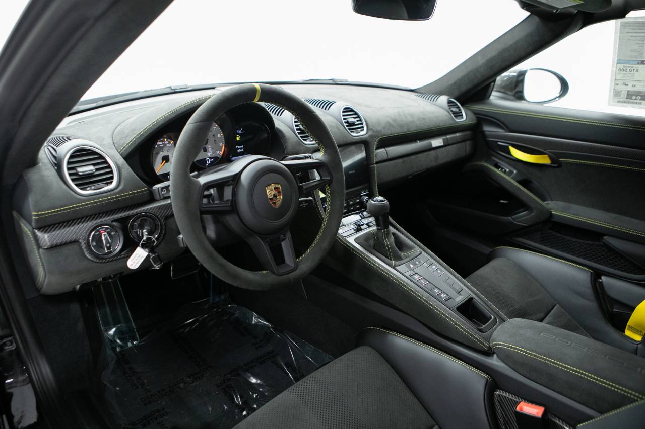 Thumbnail: 2025 Porsche  - 4