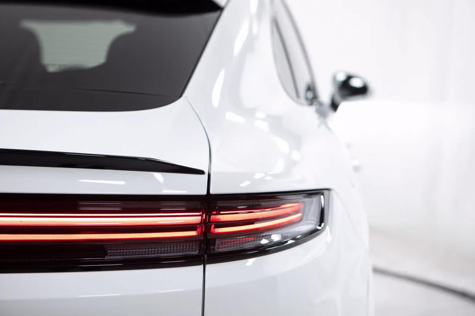 Thumbnail: 2025 Porsche Cayenne - 39