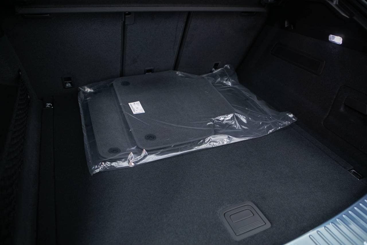 Thumbnail: 2026 Porsche  - 39