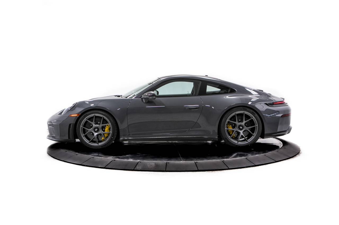 Thumbnail: 2026 Porsche 911 - 2