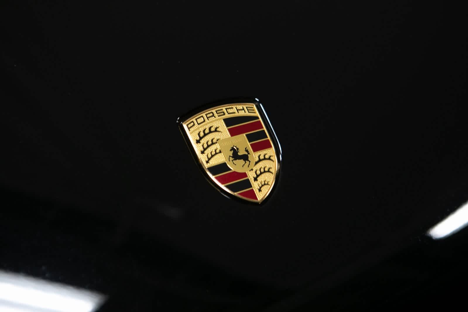 Thumbnail: 2025 Porsche Macan - 35