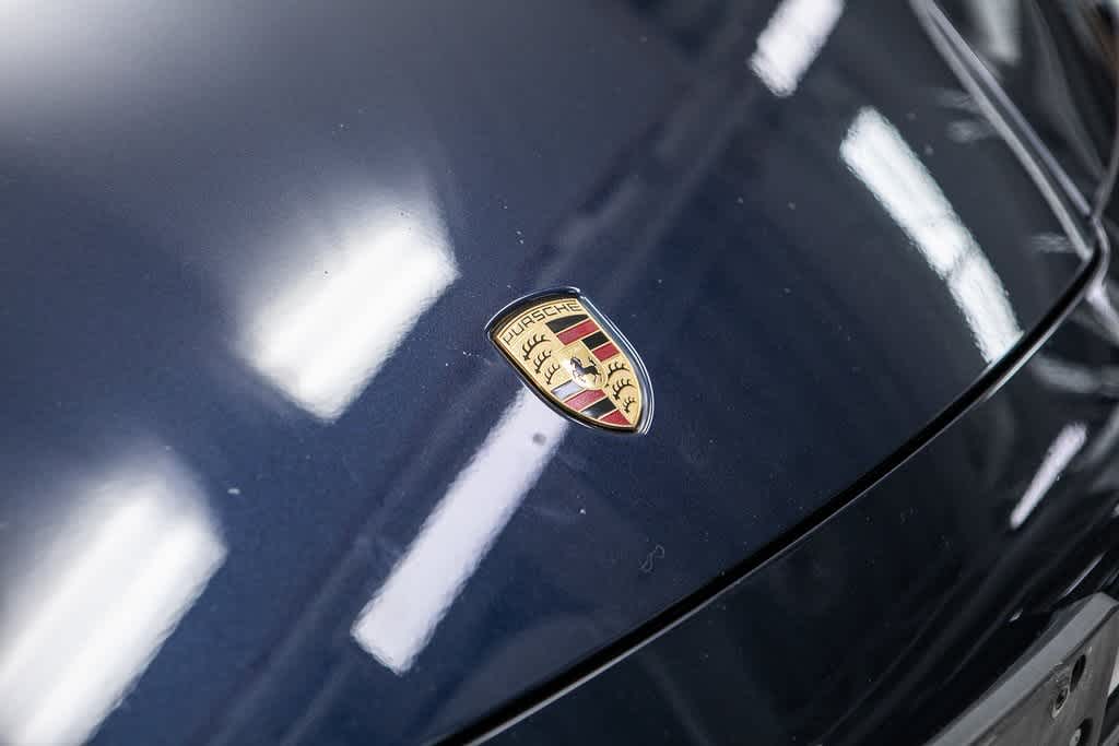 Thumbnail: 2021 Porsche 911 - 16