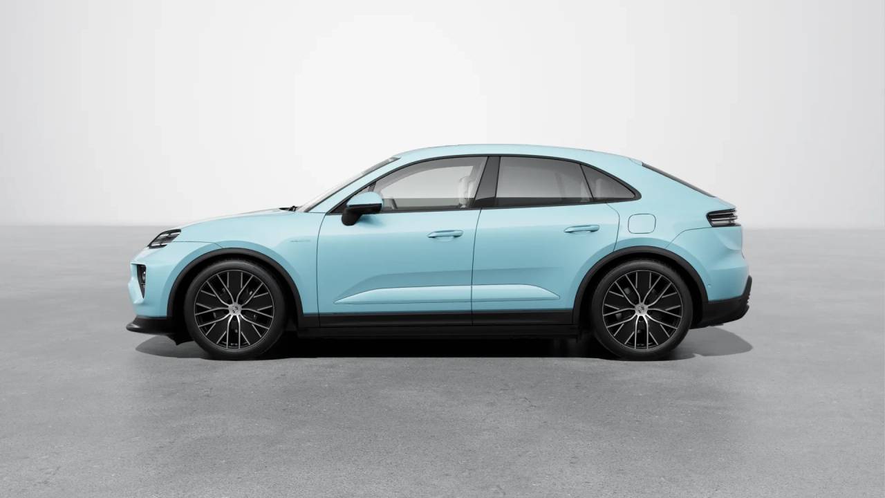 Thumbnail: 2025 Porsche Macan - 2