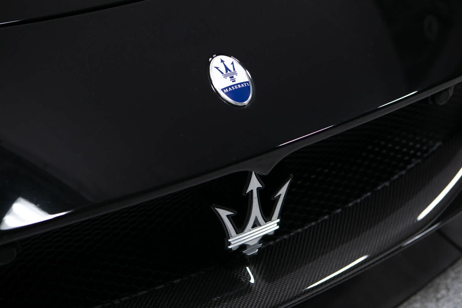 Thumbnail: 2023 Maserati MC20 - 16