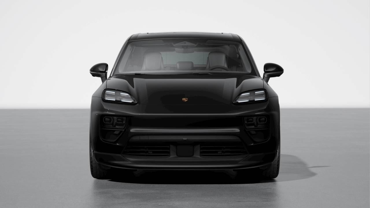 Thumbnail: 2026 Porsche Macan - 8