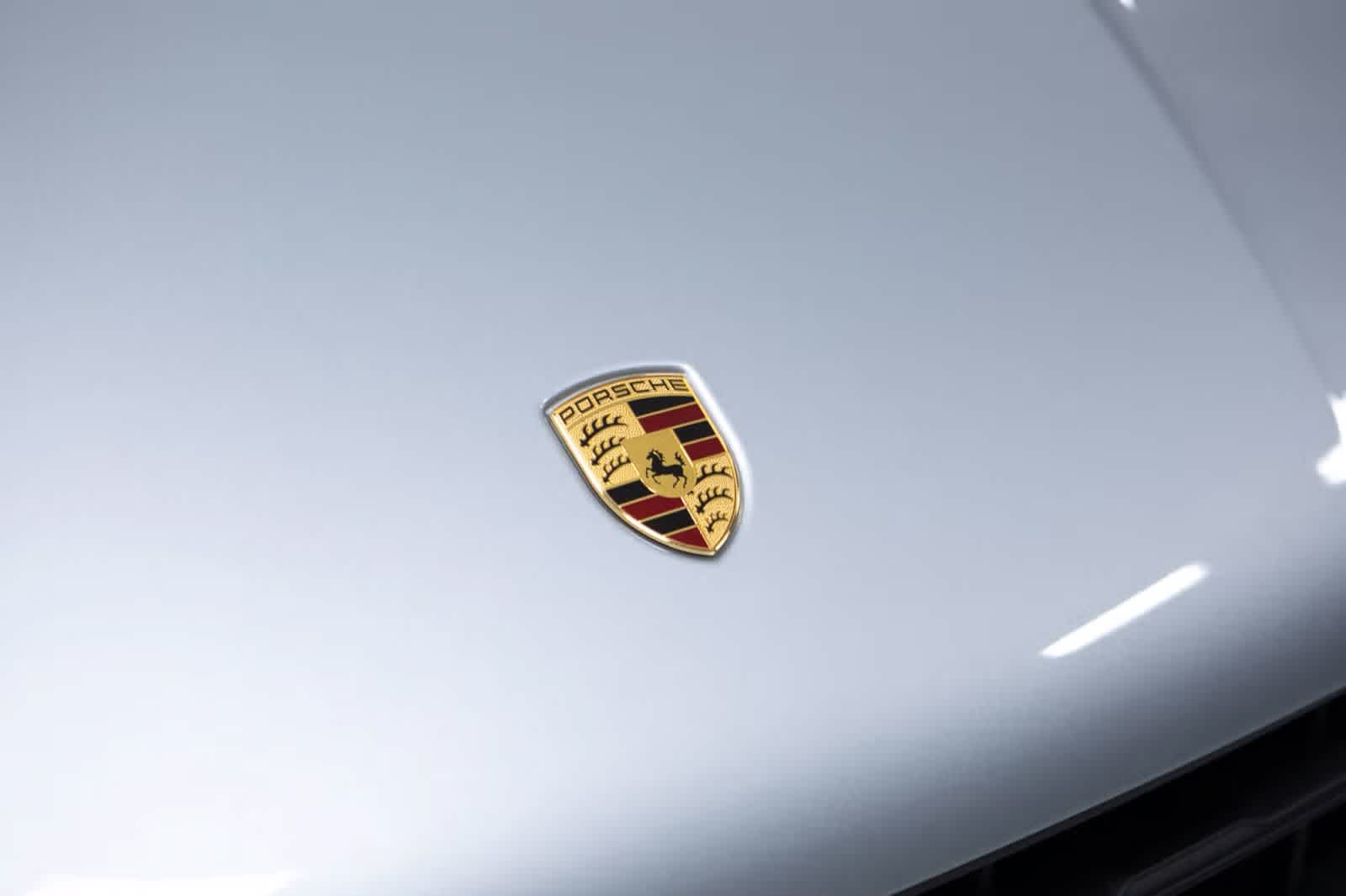Thumbnail: 2026 Porsche Macan - 16