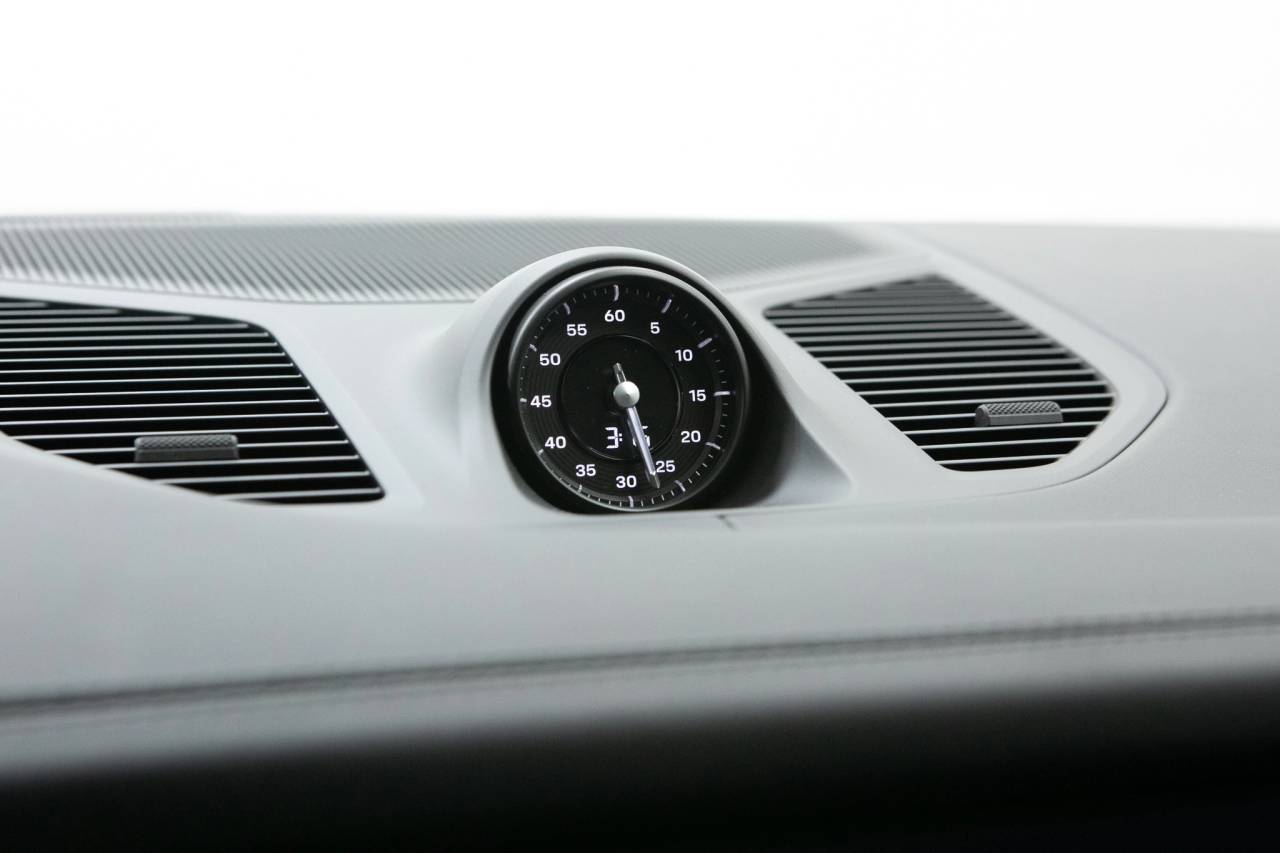 Thumbnail: 2026 Porsche Cayenne - 32