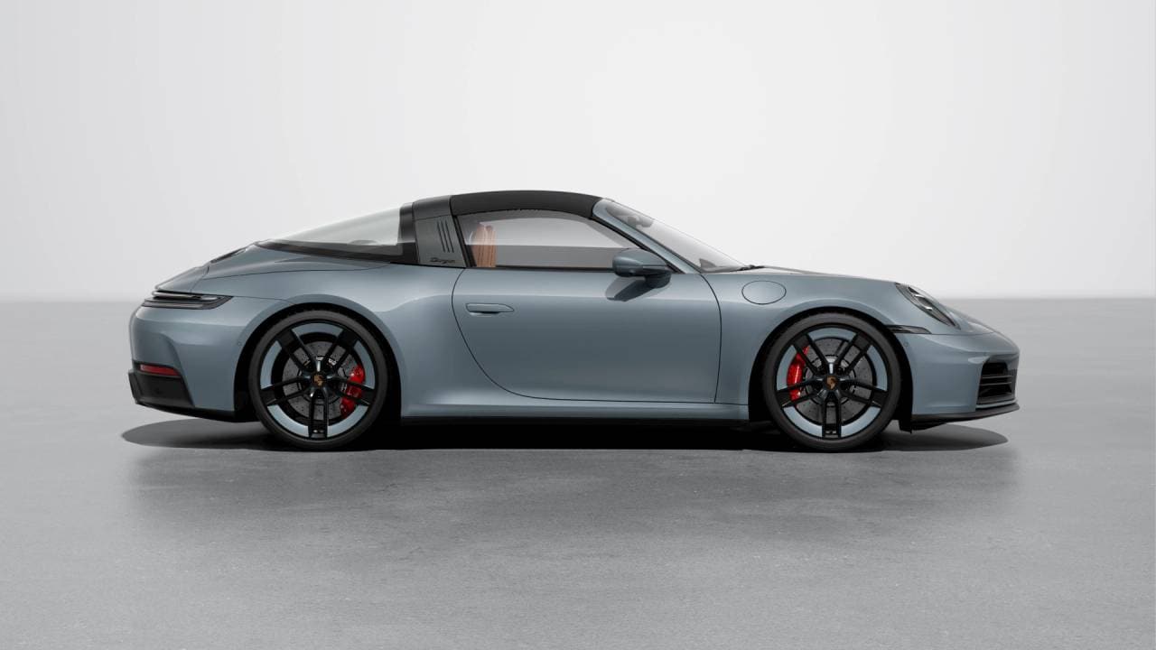 Thumbnail: 2026 Porsche 911 - 11
