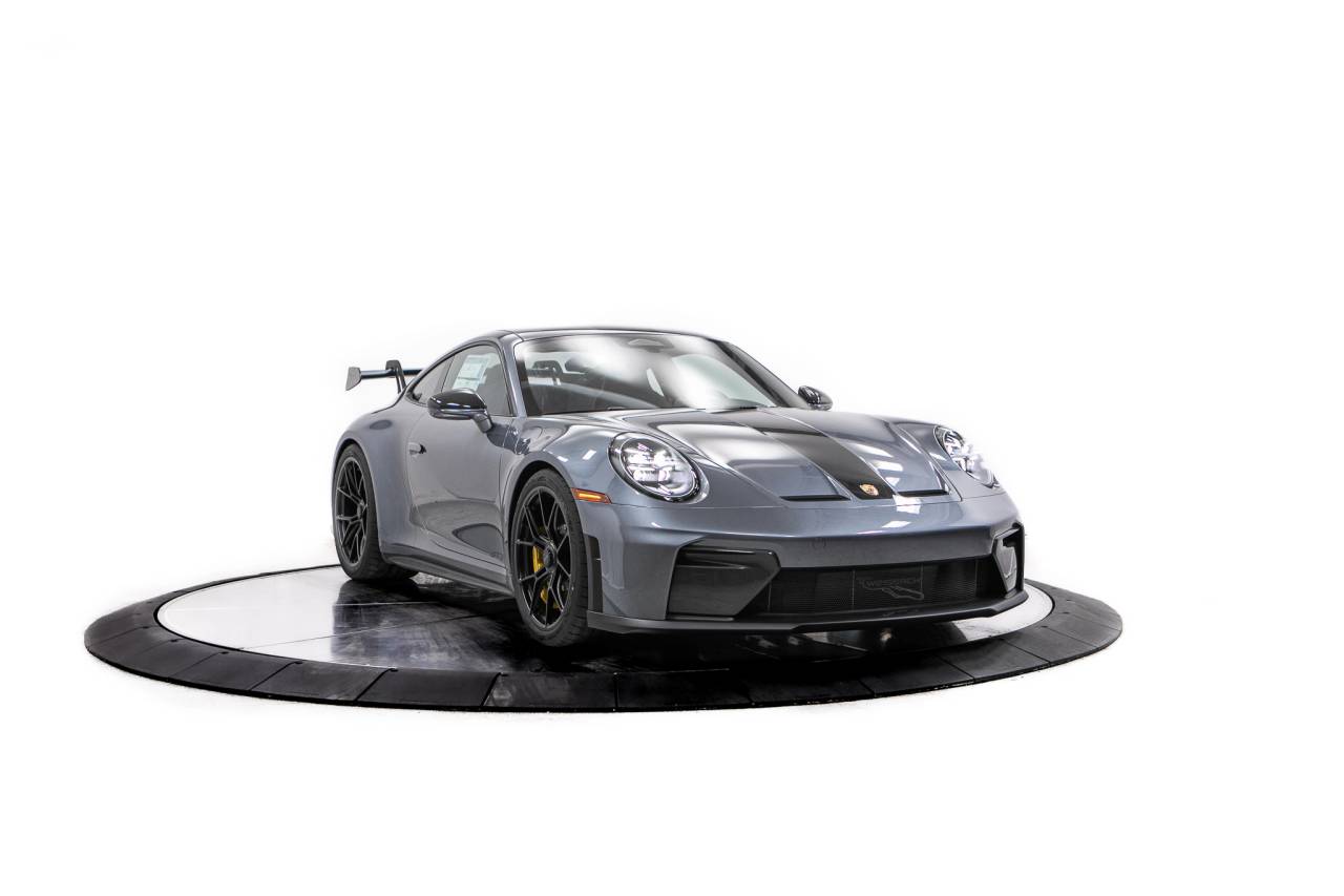 Thumbnail: 2026 Porsche 911 - 9