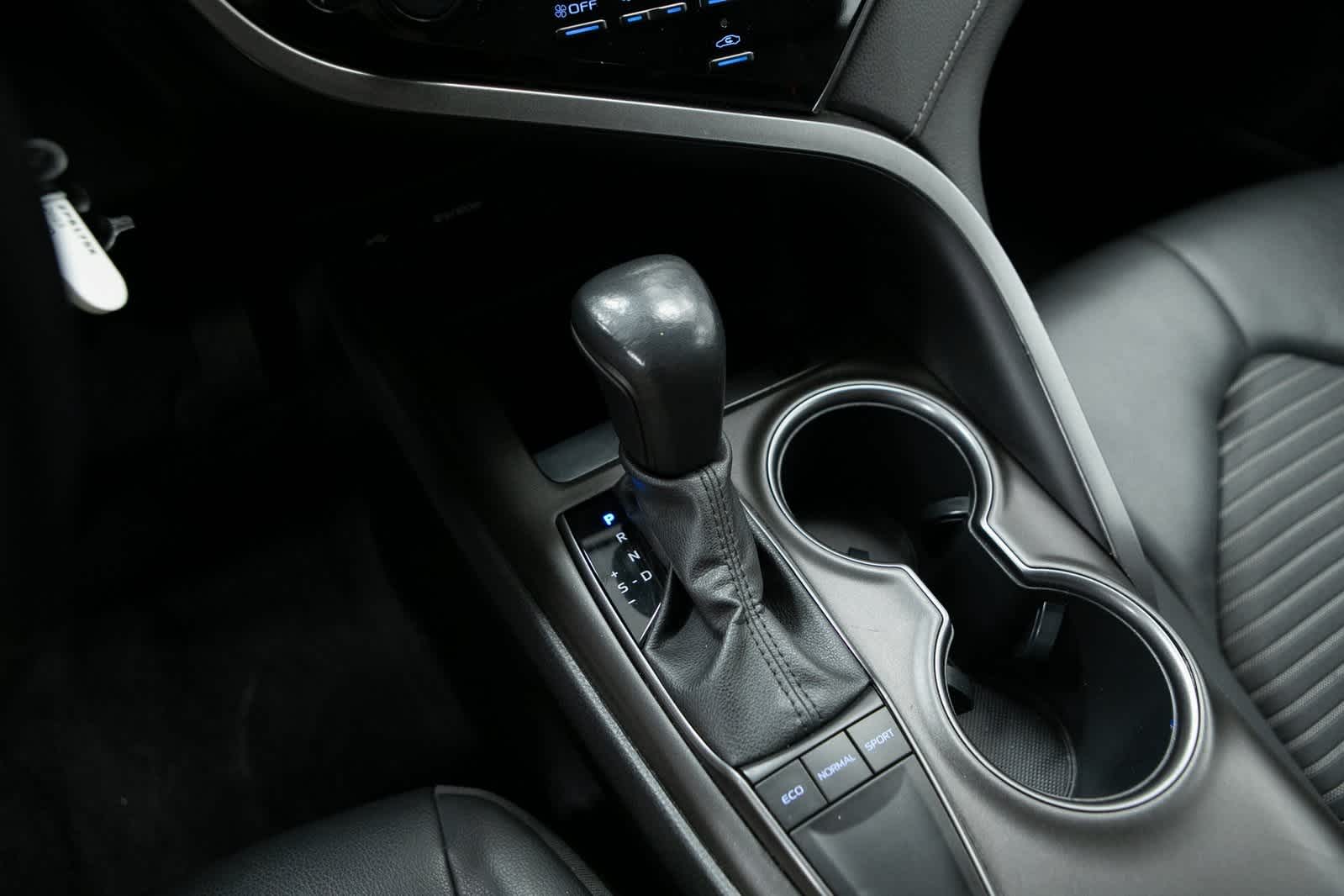 Thumbnail: 2023 Toyota Camry - 21