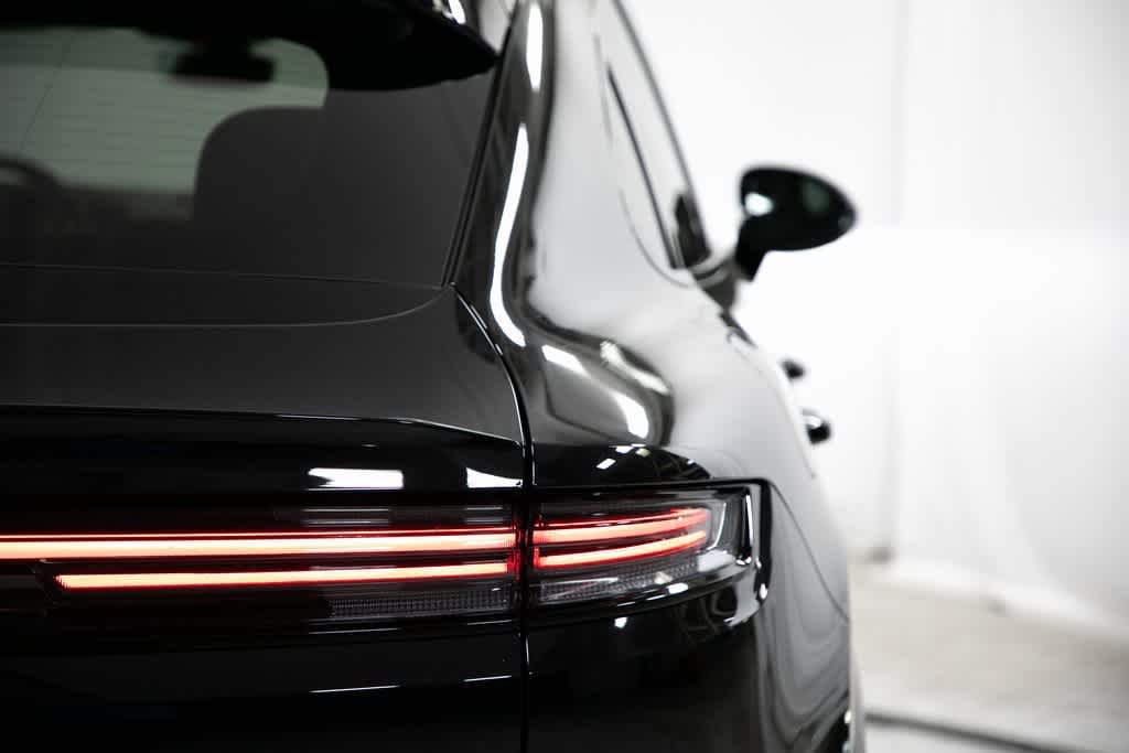 Thumbnail: 2025 Porsche  - 40