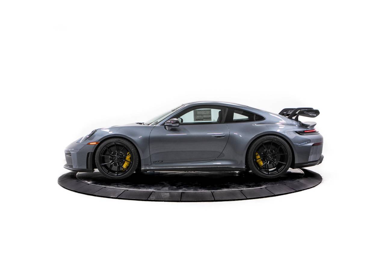 Thumbnail: 2026 Porsche 911 - 2