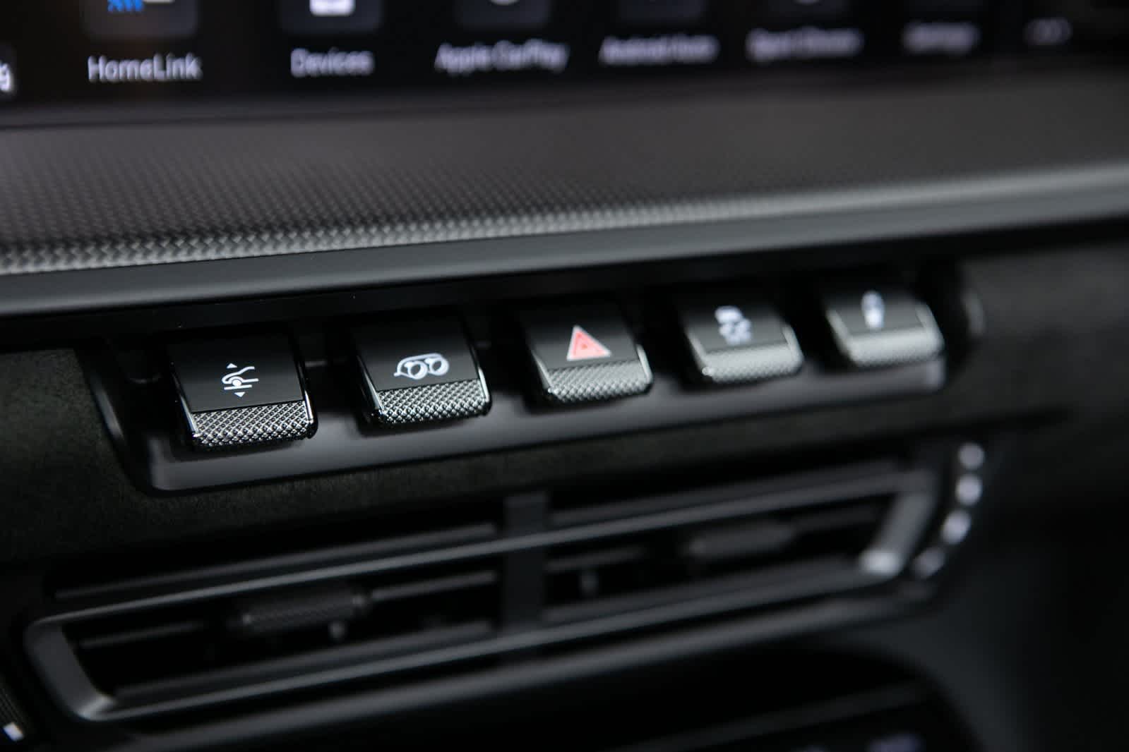 Thumbnail: 2024 Porsche 911 - 21